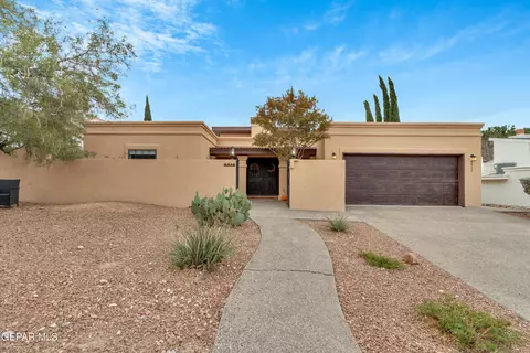 6412 Amposta Dr, El Paso, TX 79912