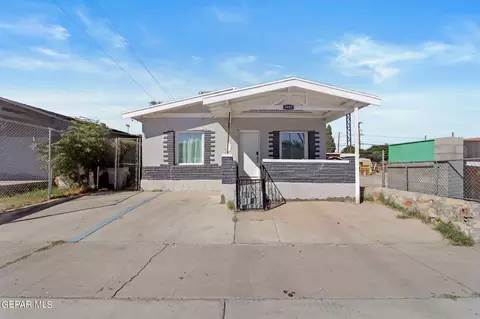 3003 Gateway Blvd W, El Paso, TX 79903