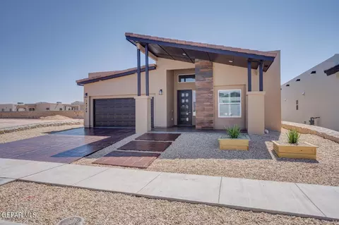 13857 Paseo De Miel Dr, Horizon City, TX 79928