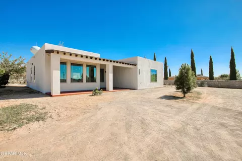 3642 Gajeske Ave, El Paso, TX 79938