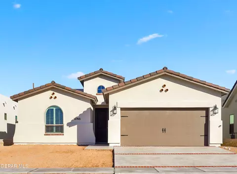 385 Hector Porras Dr, El Paso, TX 79928