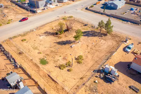 3541 Whitetail Deer Dr, Clint, TX 79938