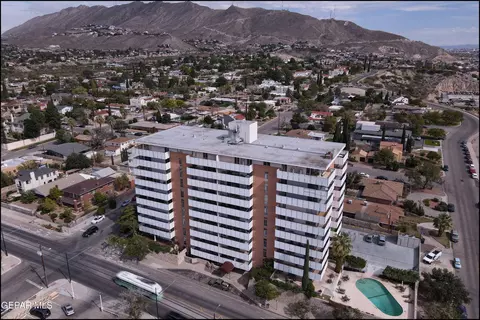 1800 N Stanton #604, El Paso, TX 79902