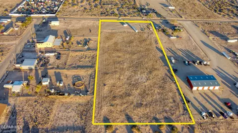 1121 Blackmon St, El Paso, TX 79928