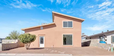 313 Estancias Del Sur St, San Elizario, TX 79849