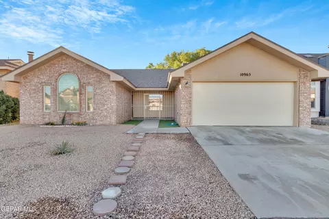 10965 Sandy Koufax Dr, El Paso, TX 79934