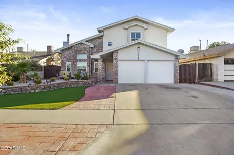 11732 Bunky Henry Ln, El Paso, TX 79936