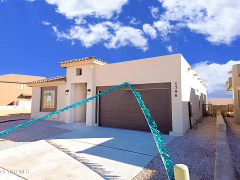 1796 Pedro Pl, El Paso, TX 79928
