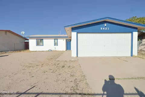 9421 Le Sabre Ln, El Paso, TX 79907