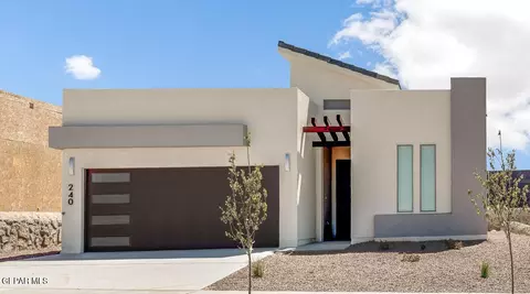 7333 Norte Grande Dr, El Paso, TX 79934