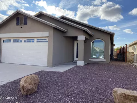 4977 Marcella Santillana, El Paso, TX 79938