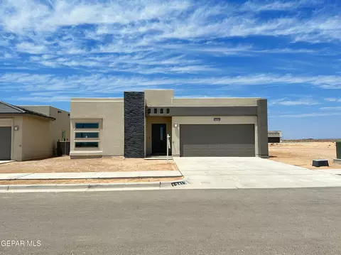 14423 Russell Borea, El Paso, TX 79938