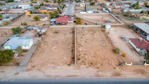 3754 Vista Del Este St, El Paso, TX 79938
