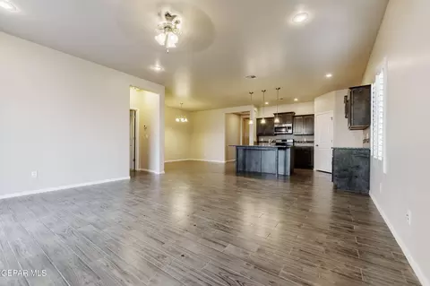 12471 Evesham Ct, El Paso, TX 79928 photo 46