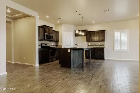 12471 Evesham Ct, El Paso, TX 79928 photo 42