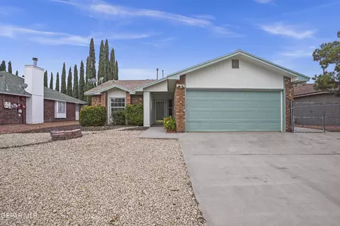 1721 Dana Michelle St, El Paso, TX 79928