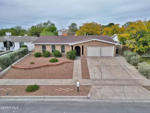 357 Belvidere St, El Paso, TX 79912
