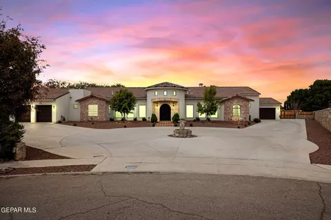 5417 E River Ln, El Paso, TX 79932