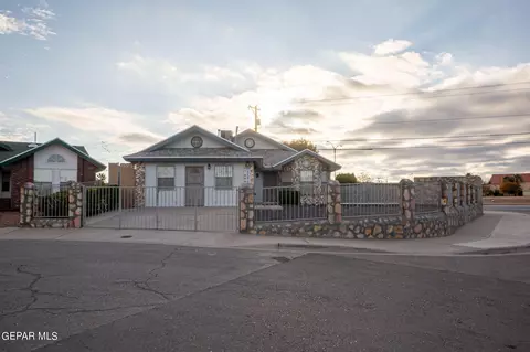 11710 Stone Castle Dr, El Paso, TX 79936