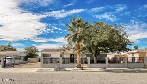 1613 Fir St, El Paso, TX 79925
