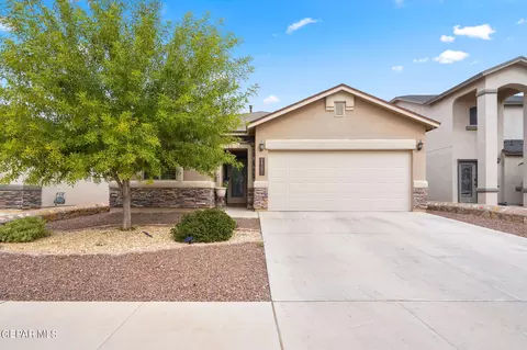 14181 Earl Chokiski, El Paso, TX 79938