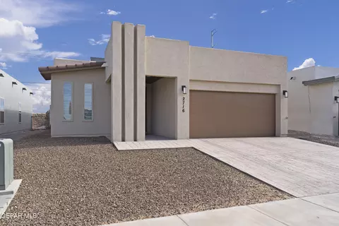 2716 Tierra Oasis St, El Paso, TX 79938