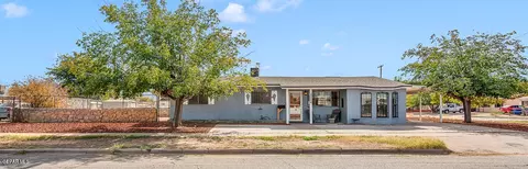 5224 Joe Herrera Dr, El Paso, TX 79924