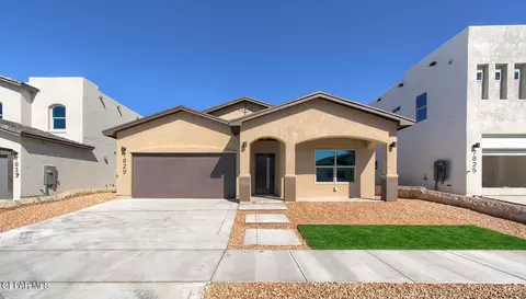 7829 Enchanted Park Dr, El Paso, TX 79911