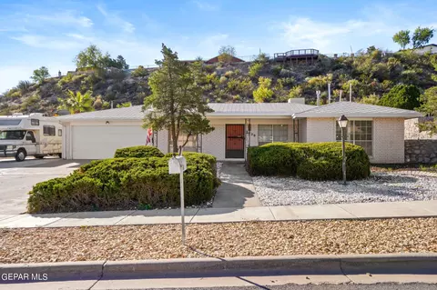 3220 Old Spanish Trl, El Paso, TX 79904