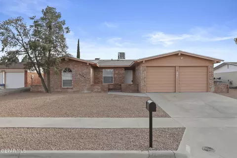10704 Tony Jacklin Dr, El Paso, TX 79935