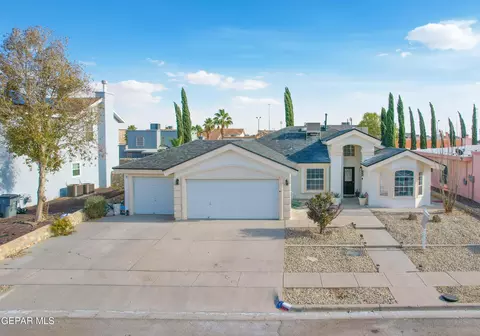 1252 A L Gill Dr, El Paso, TX 79936
