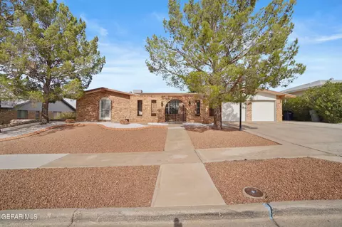 749 Somerset Dr, El Paso, TX 79912