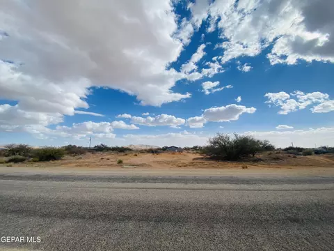 15264 Snohomish Loop Loop, El Paso, TX 79938