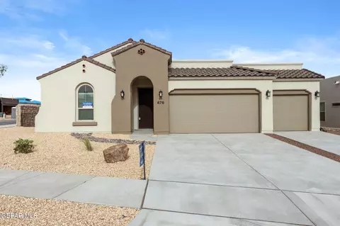 876 Eastwell Dr, El Paso, TX 79928