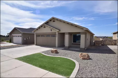 873 Colbert Shapleigh Pl, El Paso, TX 79927