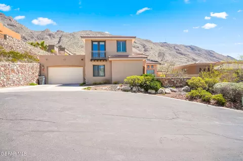 421 Splendid Sun Dr, El Paso, TX 79912