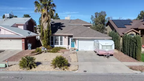 12253 Bob Heasley Dr, El Paso, TX 79938