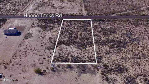 4730 Hueco Tanks Rd, Clint, TX 79938