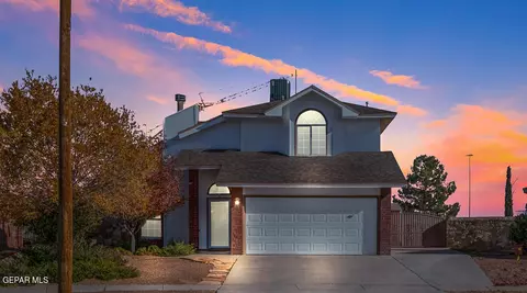 2814 Castle Hill Cir, El Paso, TX 79936