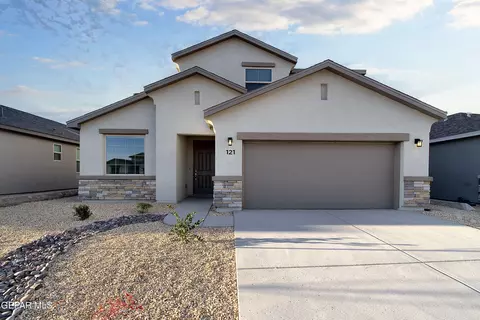 121 Monteine Trl, Santa Teresa, NM 88008