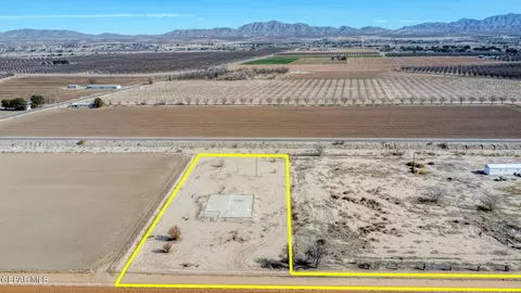 1166 Webb Rd, Anthony, NM 88021 photo 1