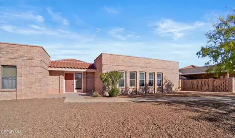 7465 Stoney Hill Dr #13B, El Paso, TX 79904
