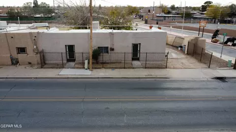 9322 Socorro Rd, El Paso, TX 79907
