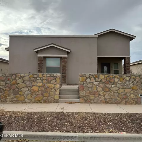 2021 Tim Foster St, El Paso, TX 79938