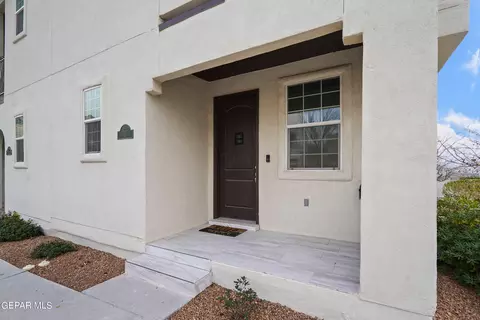 333 Vin Raliuga Ct, El Paso, TX 79912