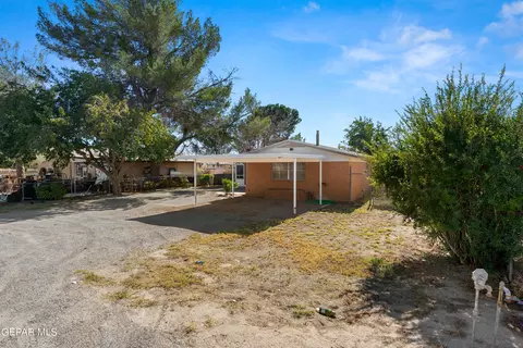 1509 Washington St, Anthony, NM 88021