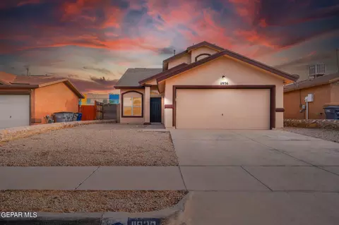 11936 Jim Webb Dr, El Paso, TX 79934