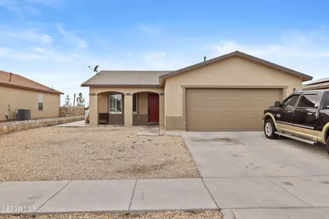 805 Nuevo Desierto Dr, Horizon City, TX 79928