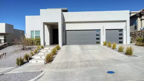 7431 Mule Team Dr, El Paso, TX 79911
