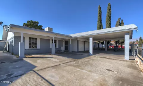 1533 Bessemer Dr, El Paso, TX 79936